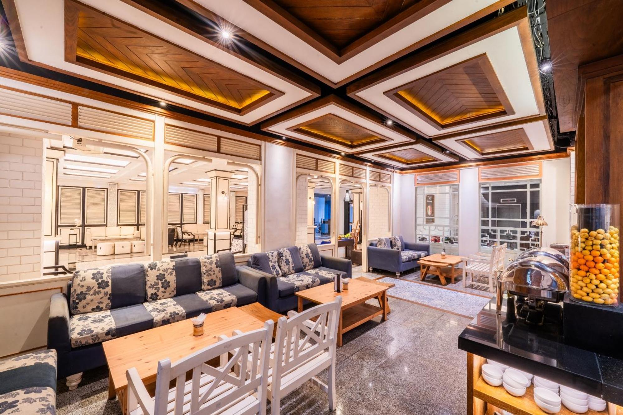 קוטה לומבוק Stark Boutique Hotel And Spa מראה חיצוני תמונה