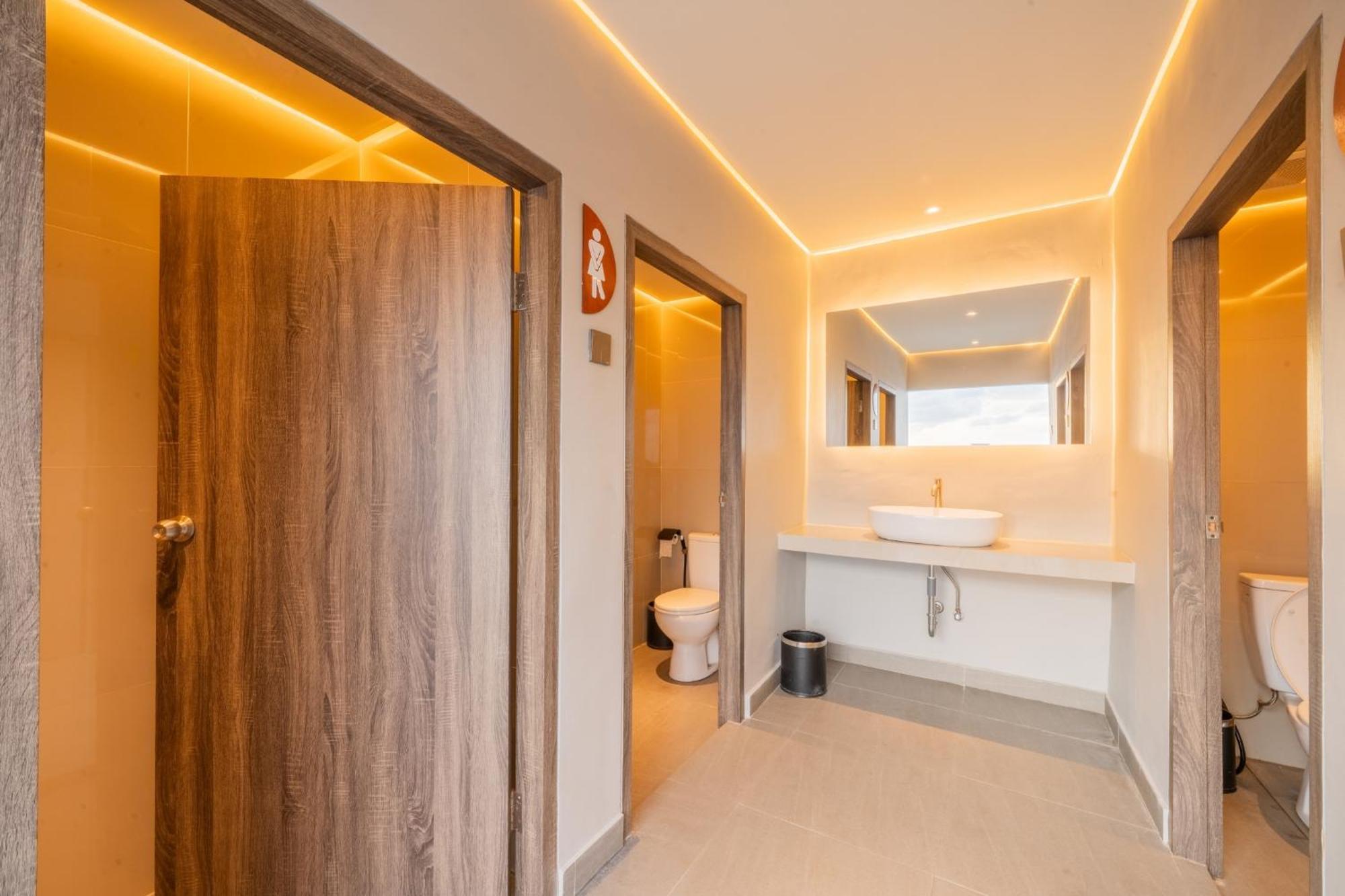 קוטה לומבוק Stark Boutique Hotel And Spa מראה חיצוני תמונה